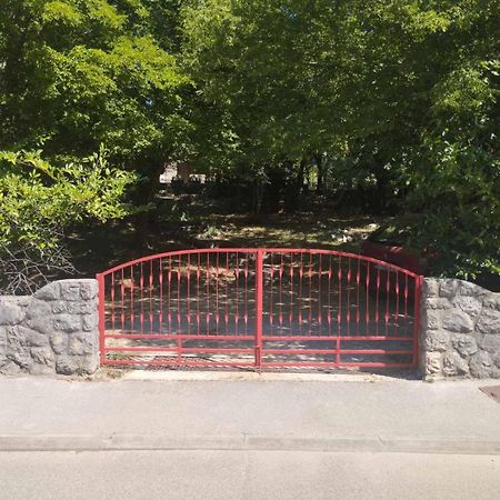 Apartman Kora Njivice Luaran gambar