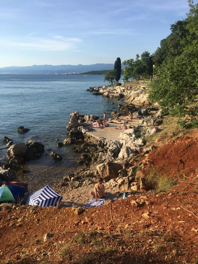 Apartman Kora Njivice Luaran gambar