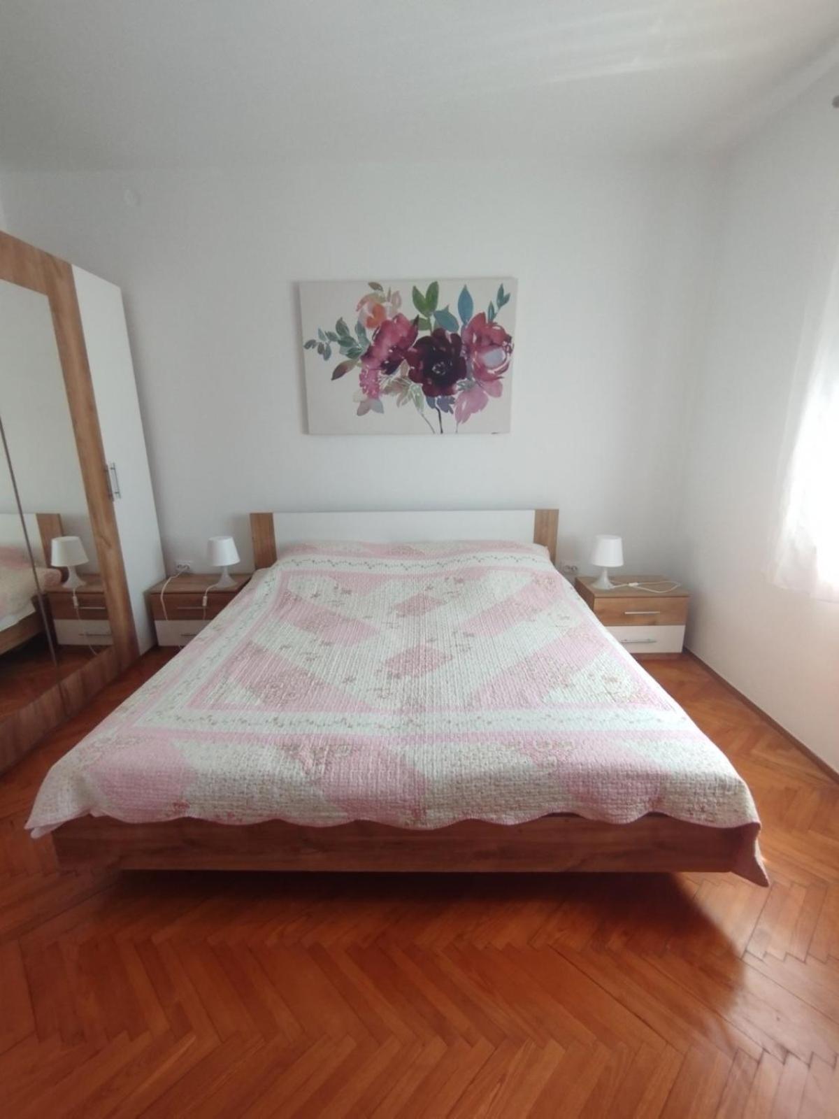 Apartman Kora Njivice Luaran gambar