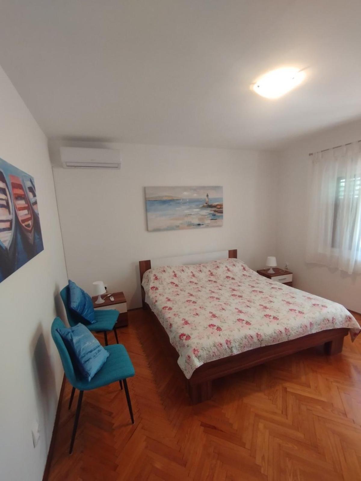 Apartman Kora Njivice Luaran gambar